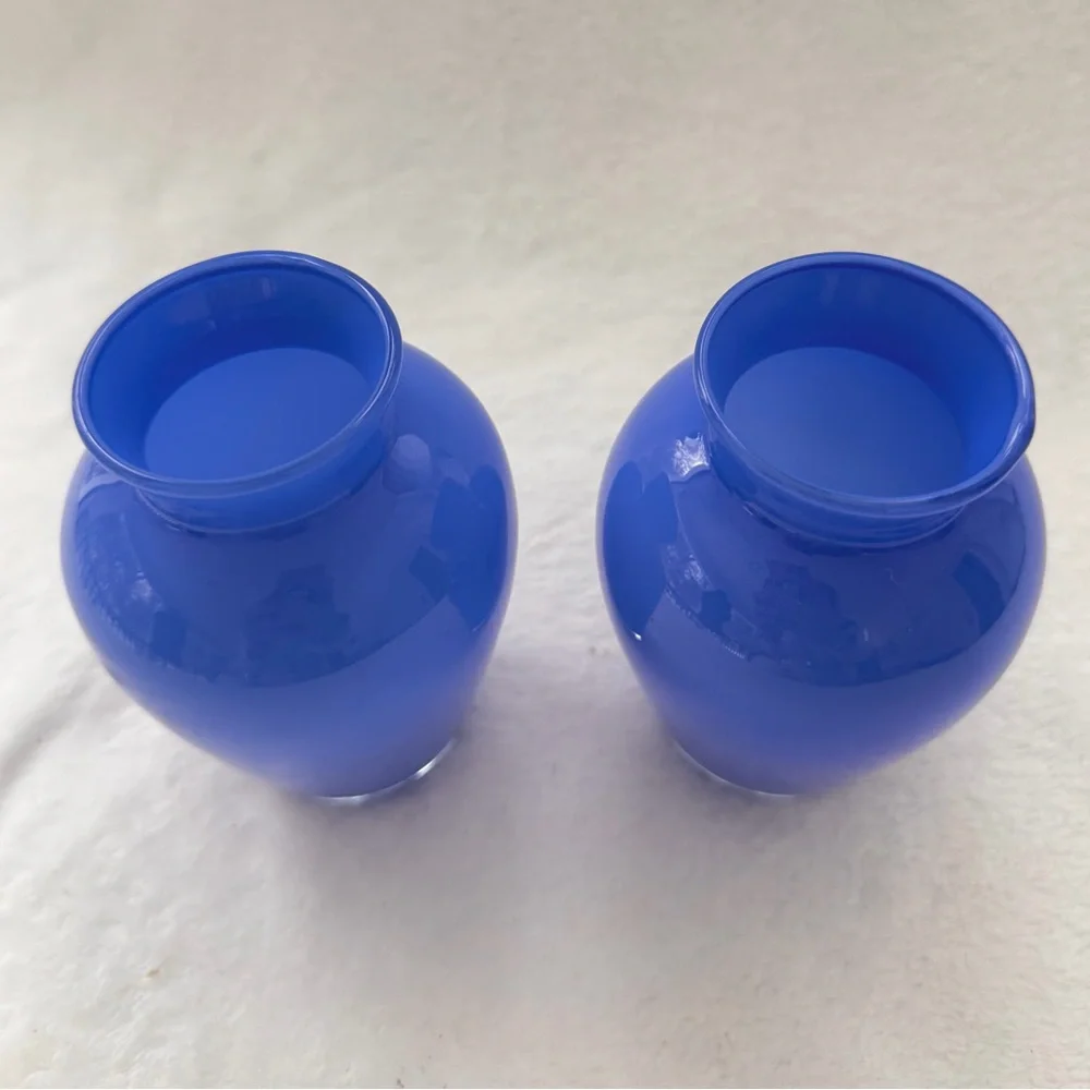 Set 2 Hand Blown Periwinkle Blue Glass Bud Vases Small 5” Tall Cornflower Blue
